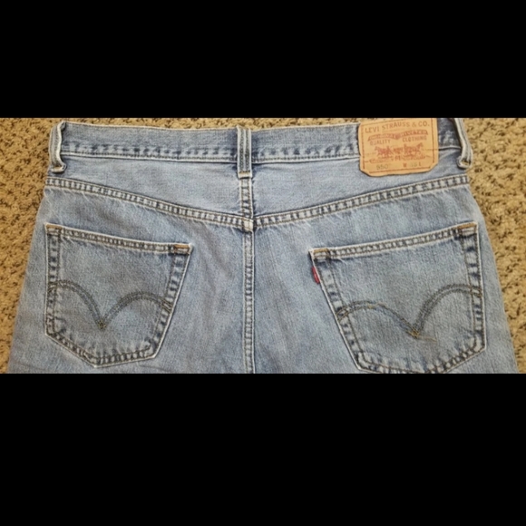 Levi's High Waist Denim Shorts Relaxed Fit W36 - Picture 6 of 9